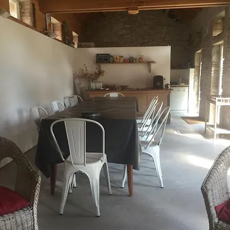 Oda ve Kahvaltı Le Rozet Vendat