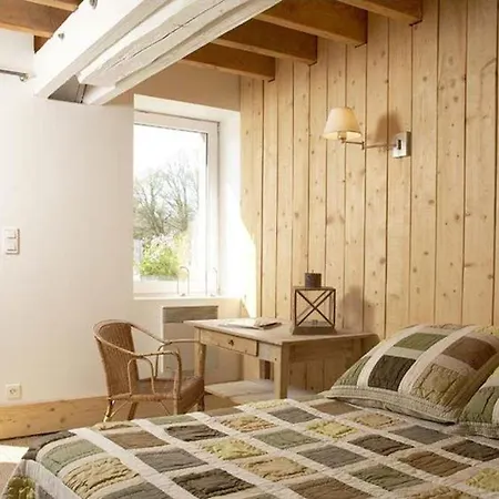 Le Rozet Bed & Breakfast Vendat